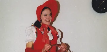 Перфектен подарък за Коледа! Книга с 5 детски пиеси