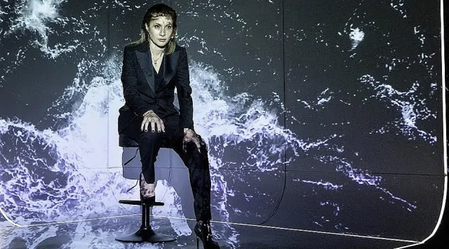 Анастасия Лютова с моноспектакъл в Театър "199"