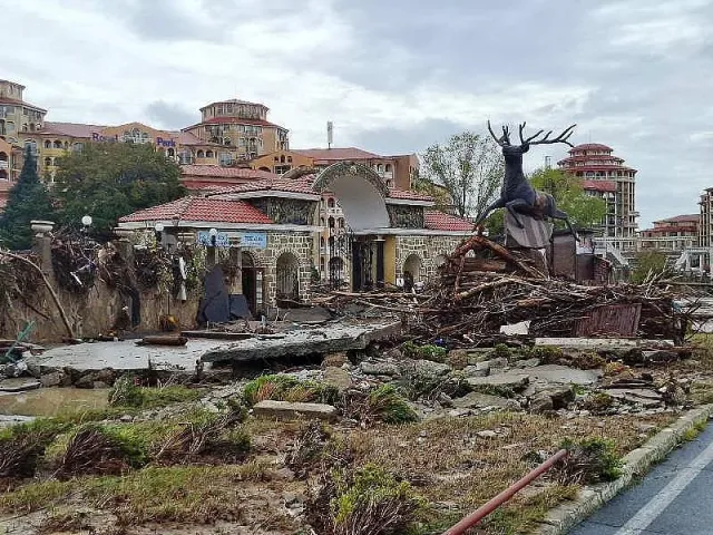 Истински шок с имотите на "Елените"