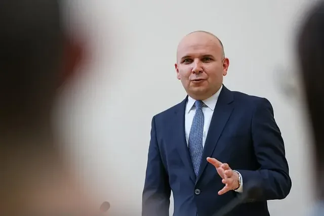 Кьовеши погна дерибей на Доган. Сваля му имунитета