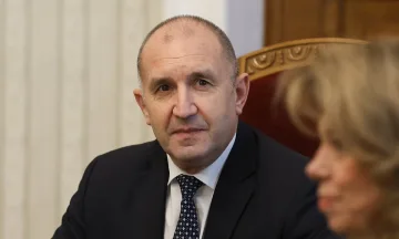 ДПС-Ново начало влизат на консултации при президента Радев