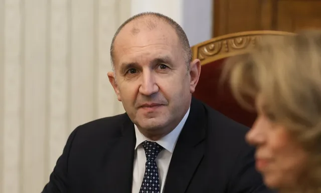 ДПС-Ново начало влизат на консултации при президента Радев