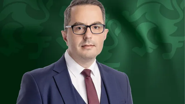 Пренареждане! "Възраждане" обяви нов съюзник