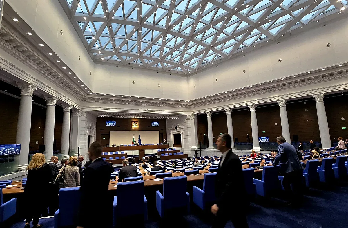 Депутатите решават за по-широк достъп до гъвкаво работно време