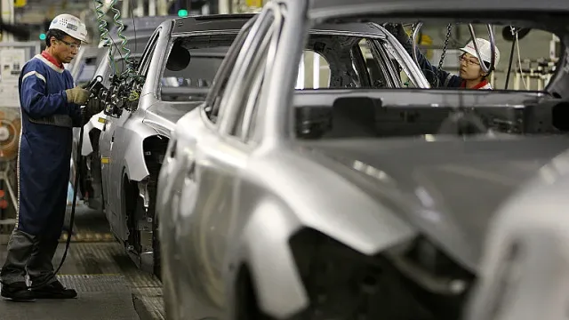 Японски гигант затваря заводи. Тежък проблем