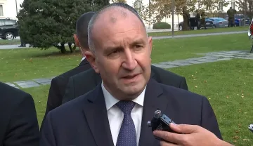 Румен Радев приключва консултациите с партиите в парламента