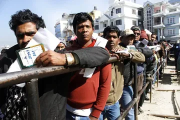 Удар отвън! Идват да бачкат за 1000 лева у нас