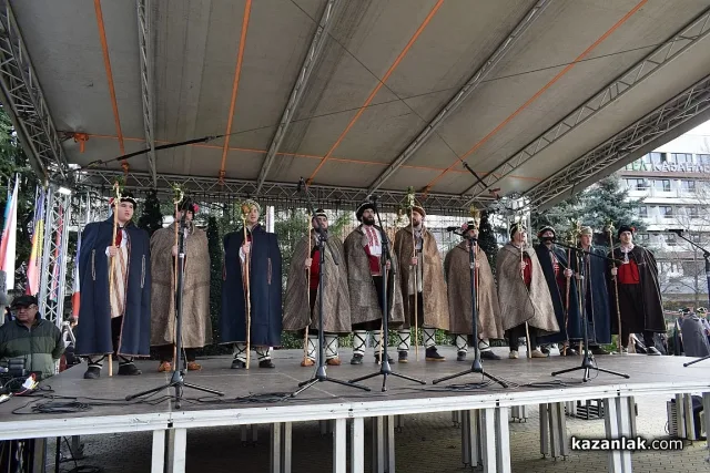 Коледен дух, традиции и вкусове ще съберат Казанлък на 24 декември