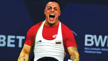 Карлос Насар върна гордостта от българските щанги