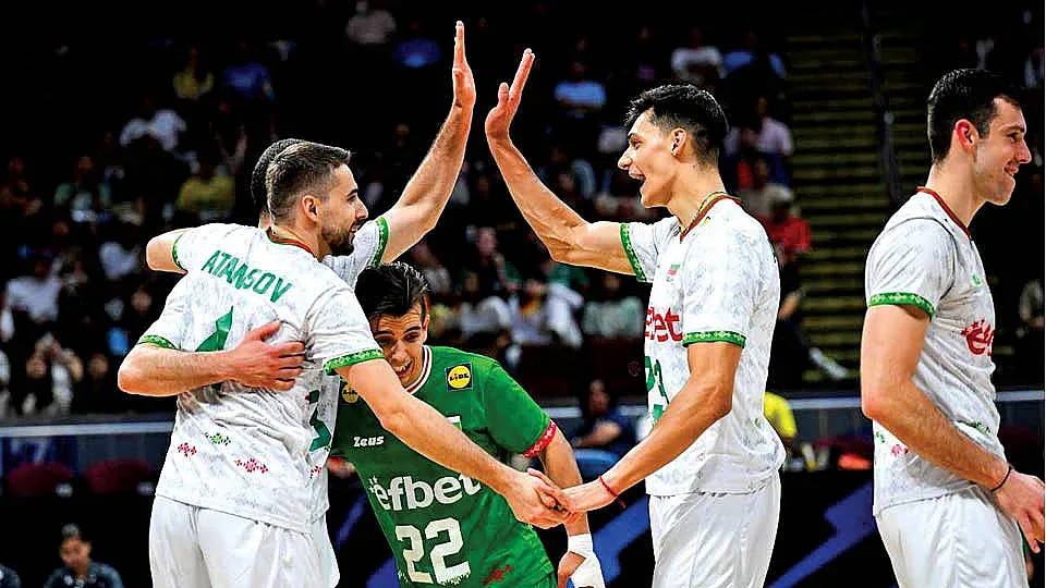 Волейболистите ни  разплакаха България от радост