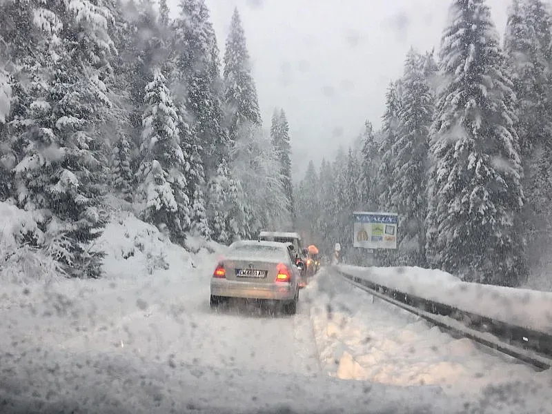 Снегът идва, два града в опасност! Червен код
