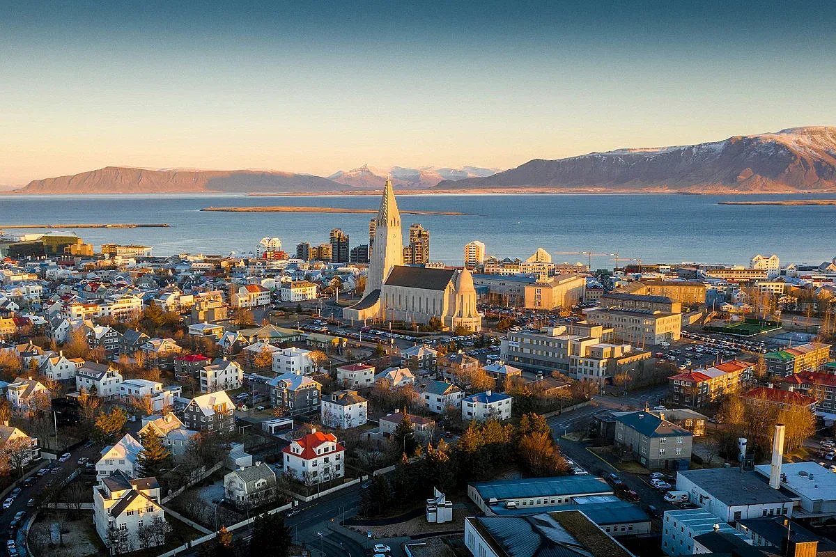 Докато у нас трупа сняг, в Исландия не вярват на очите си