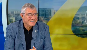 Кръстът в снега. Как българите изградиха храм на Антарктида