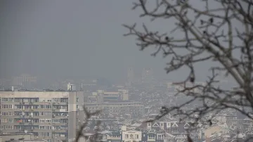 Мръсен въздух задушава части от София тази сутрин