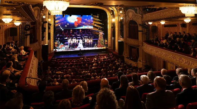 Над 3,7 млн. лева събра Българската Коледа след благотворителния спектакъл