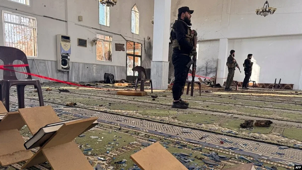 Адски взрив в джамия. Убити и ранени