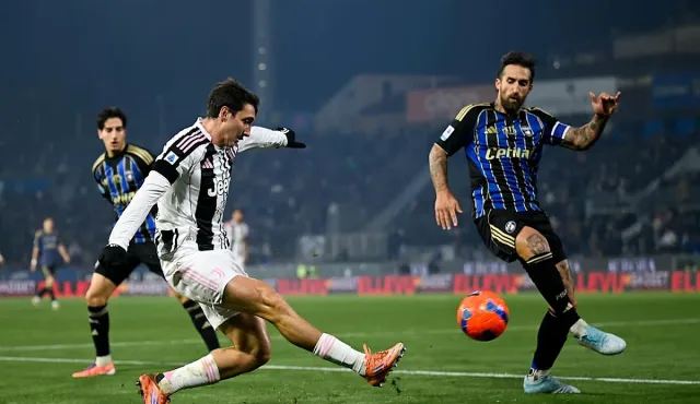 Ювентус оцеля в Пиза с два късни гола