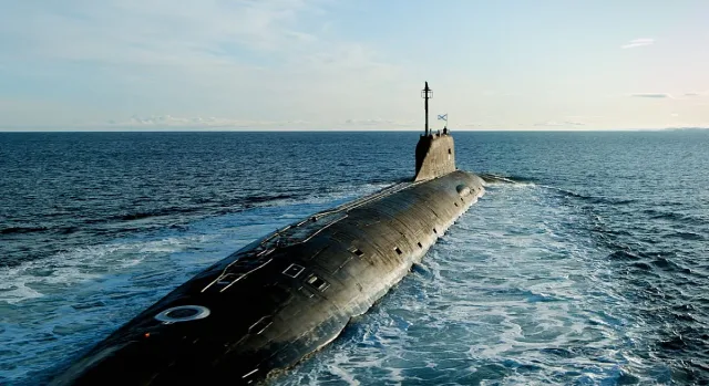 Руски подводници дебнат под носа на Лондон