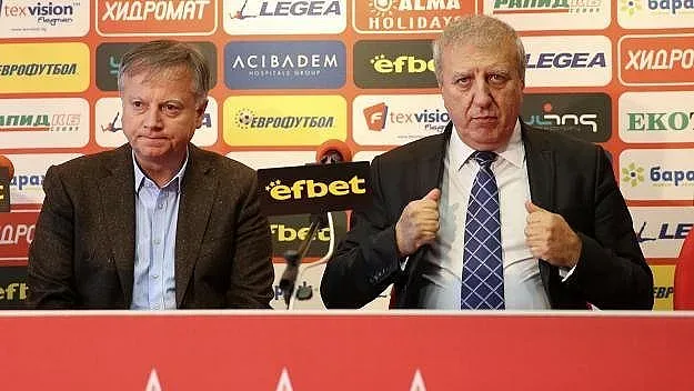 Пълен цирк! Кой ще спасява наш клуб от фалит