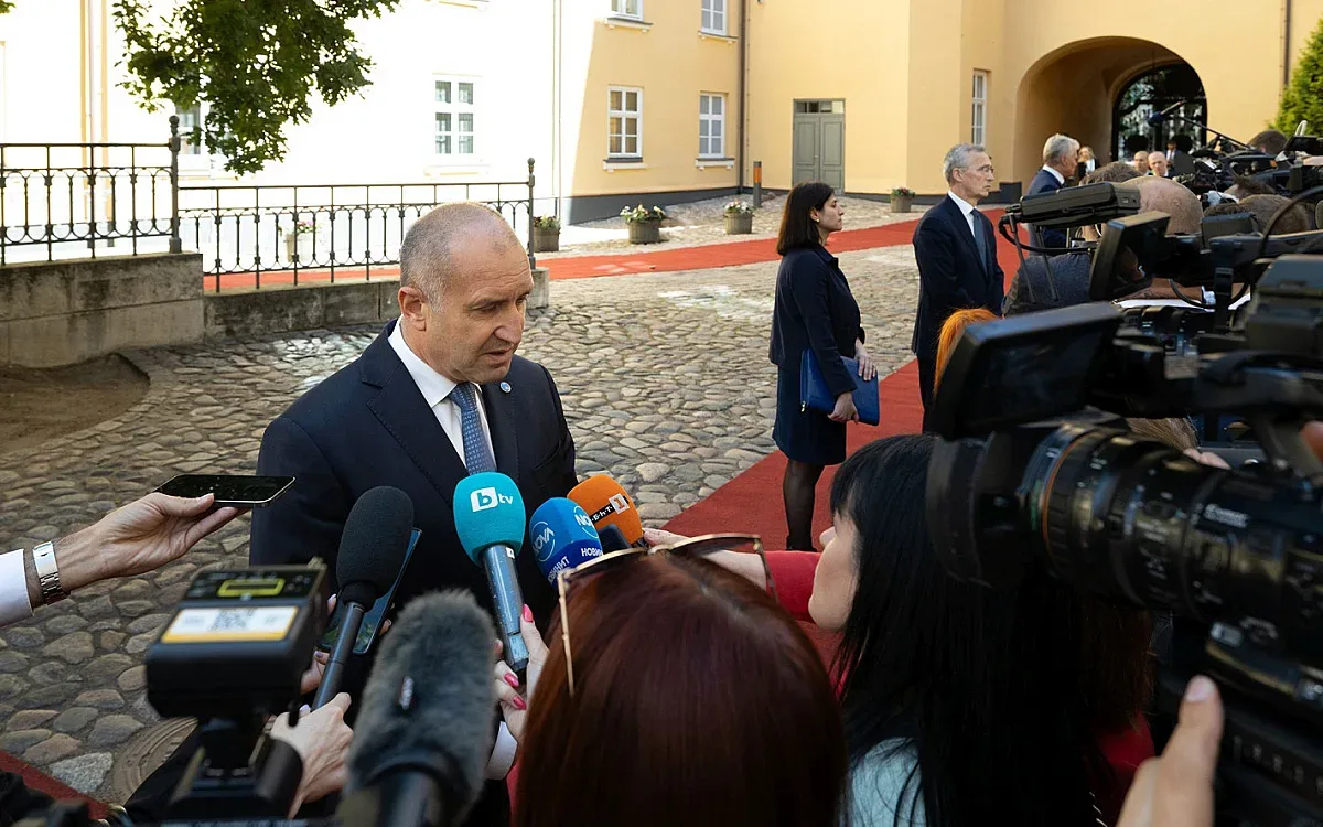 Радев с гореща новина от чужбина за подкрепата за Украйна