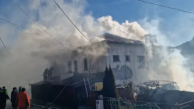 Голям пожар в наш град, има пострадал