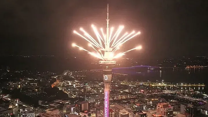 Новата година дойде. Кой вече празнува