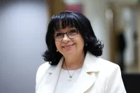 „Мечта за поколения българи“ - Петкова за еврото