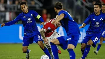 Звезда на Левски договори ключов трансфер