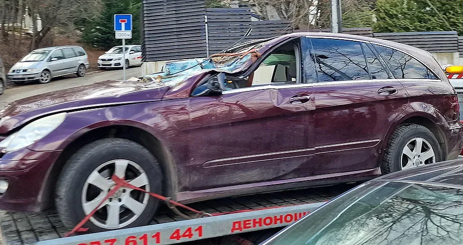 Ужасът в София расте! Първа жертва на урагана