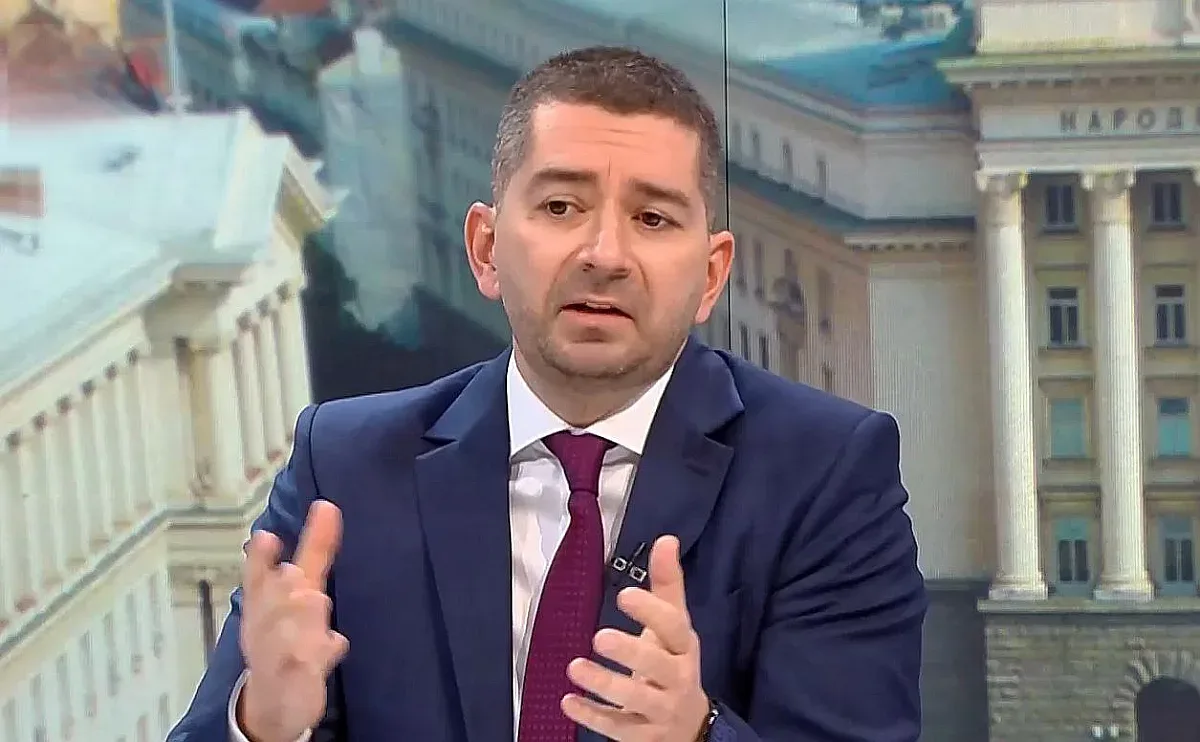 Слави Василев обяви какъв пост очаква да заеме Радев