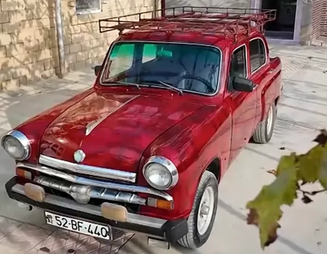 Как се привличат туристи със 70-годишен „Москвич“