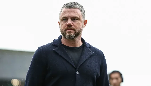 Наш национал в шотландския Абърдийн се раздели с треньора си