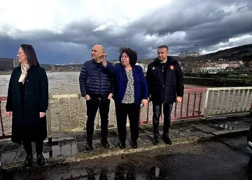 Техника на терен! Депутати и зам.-председателите на ДПС на най-тежките участъци в Крумовград