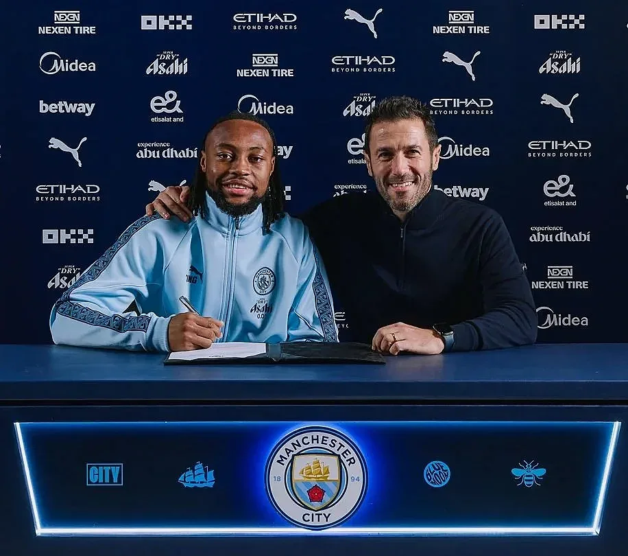 Манчестър Сити обяви хитов трансфер