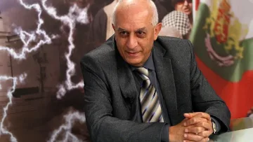 Три партии в зоната на риска. Социолог разкри ходовете на Радев