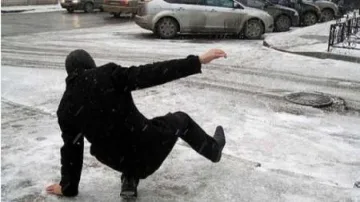 Жестоките поледици! Не ходете с ръце в джобовете