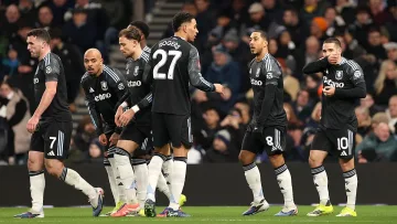 Астън Вила удари Тотнъм в Лондон и продължава за Купата на ФА