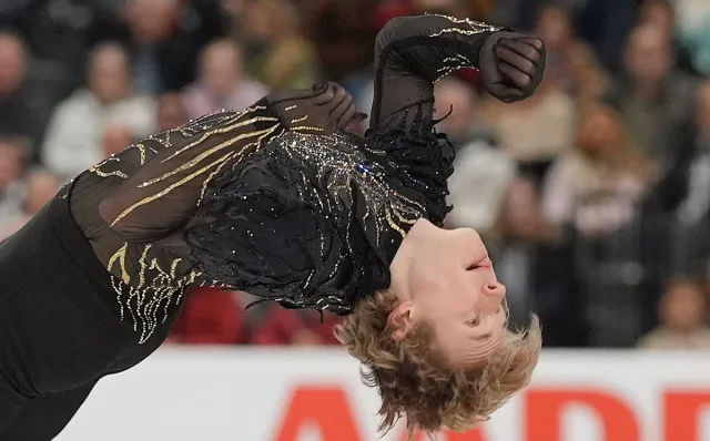 Малинин и Чок-Бейтс превърнаха шампионата на САЩ в ледено шоу