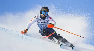 На косъм! Алберт Попов изпусна Топ 10