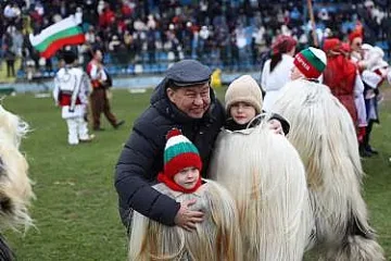 Защо монголци отидоха в Симитли? Кукерите и Цам