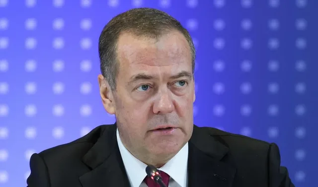 Медведев здраво ядоса Тръмп за Гренландия