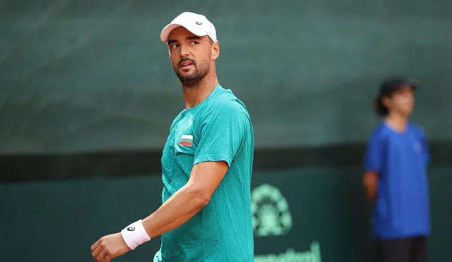 Димитър Кузманов стартира уверено в Глазгоу