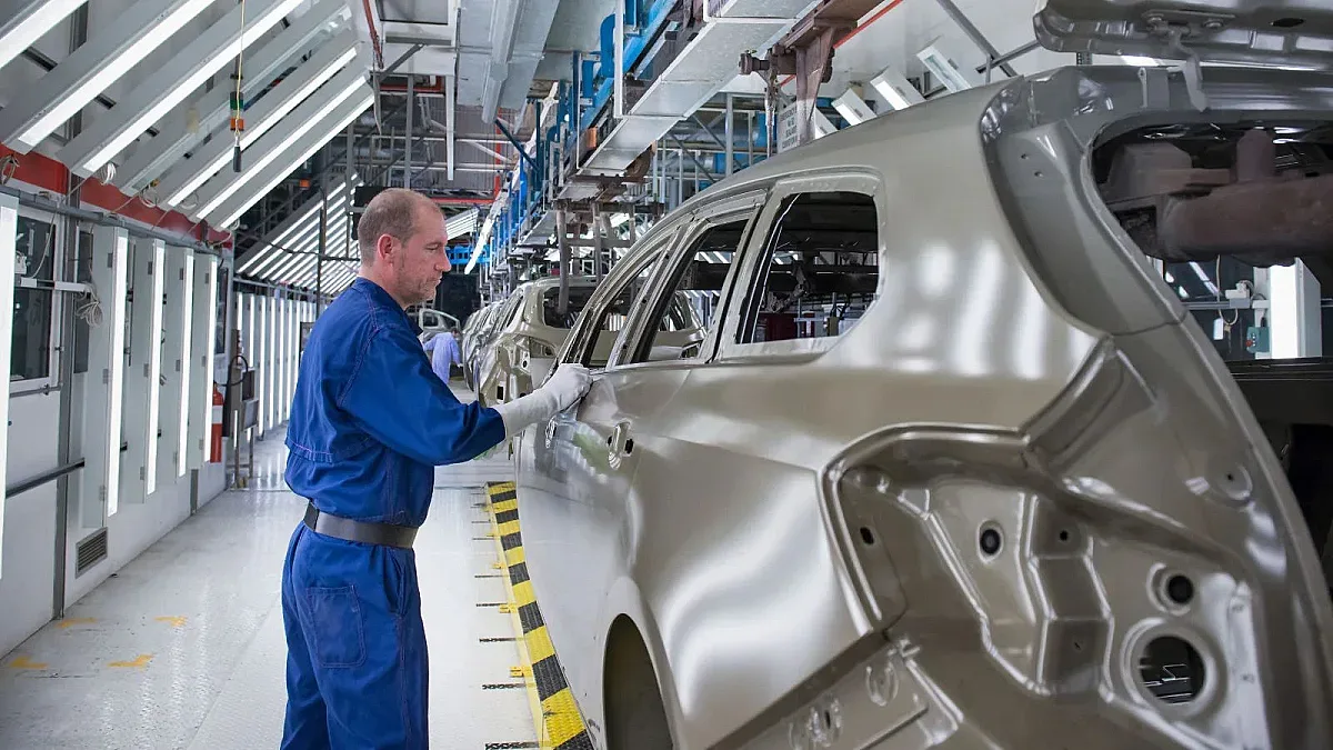 Милион работни места за 120 000 долара на година остават незаети