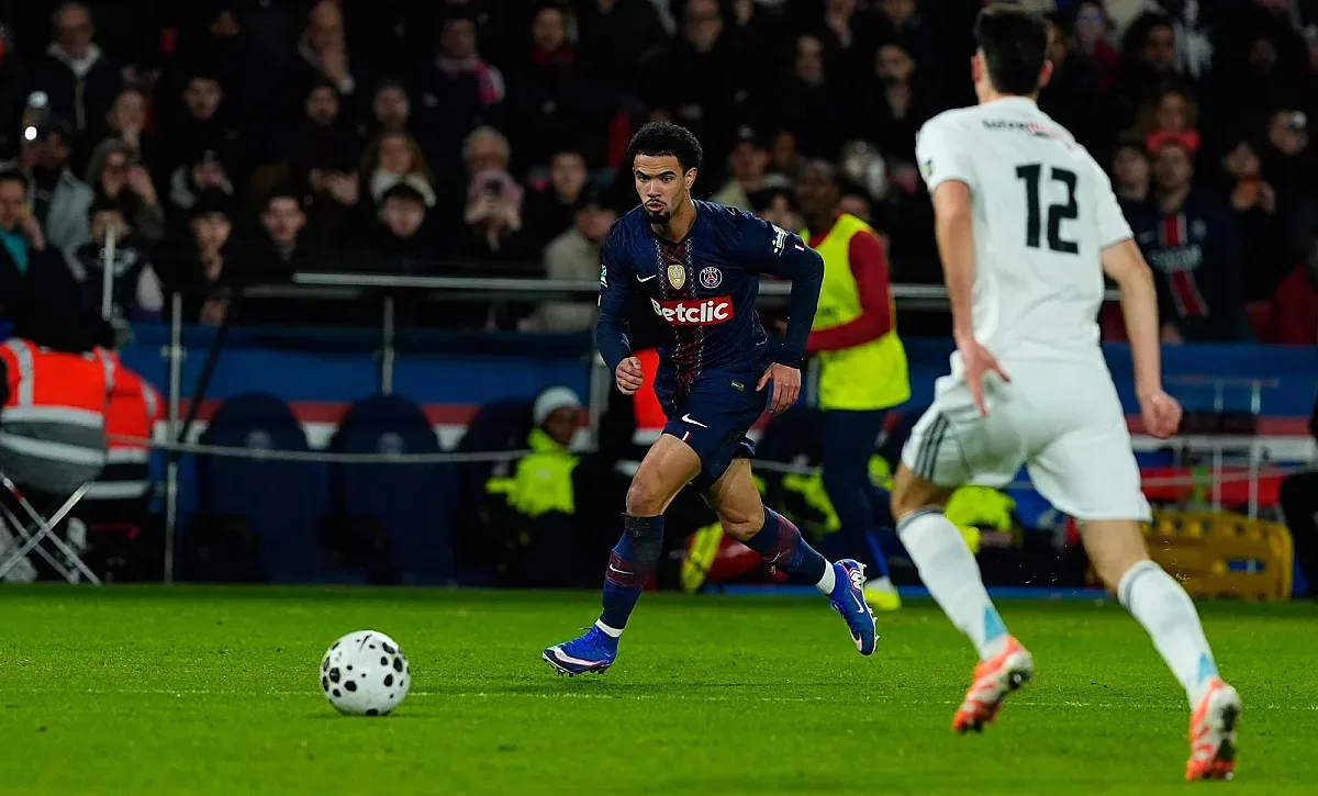 Париж падна на колене! ПСЖ детрониран насред „Парк де Пренс“