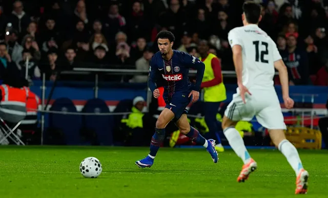 Париж падна на колене! ПСЖ детрониран насред „Парк де Пренс“