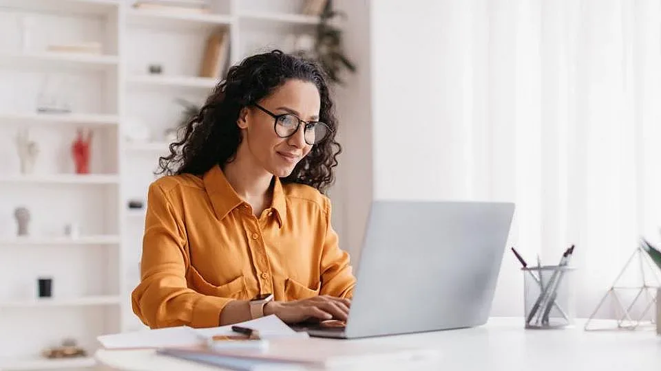 Как Wallexpro.com организира и поддържа своите онлайн услуги?