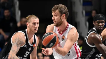 Шоуто на Везенков! Олимпиакос прегази Партизан