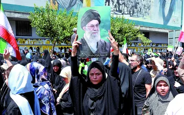 Тръмп направи обрат за Иран. Две причини 