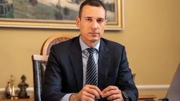 Попариха Терзиев заради кризата с боклука