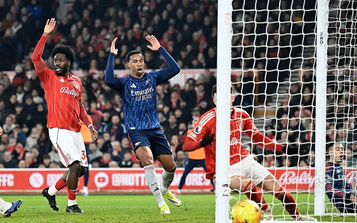 Шампионски мечти под въпрос. Арсенал блокира срещу Нотингам